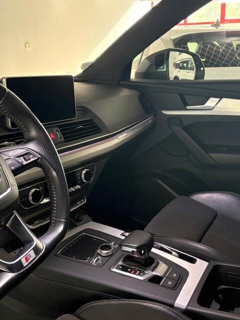 Audi Q5 40 TDI quattro S tronic line plus