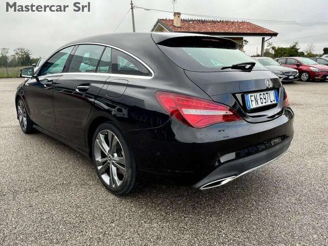 MERCEDES-BENZ CLA 200 CLA Shooting Brake 200 d Sport auto FN697LJ