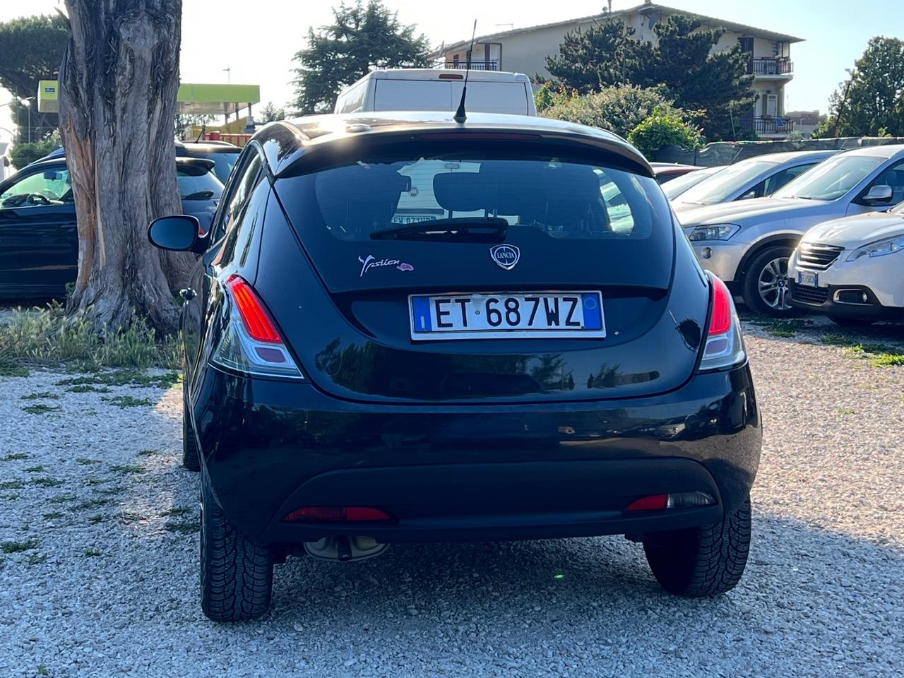 Lancia Ypsilon 1.2 69 CV EURO 6
