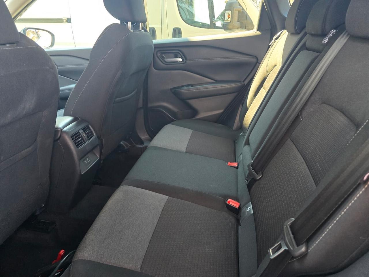 Nissan Qashqai MHEV 140 CV N-Connecta rate 99,00