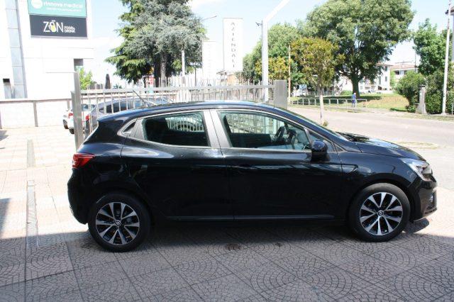 RENAULT Clio TCe 90 CV 5 porte Techno