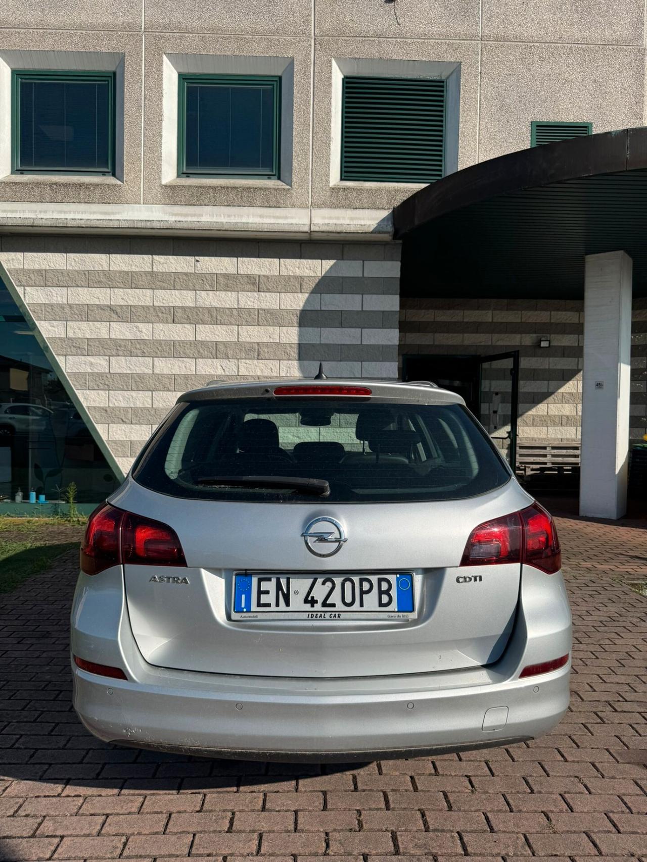 Opel Astra 1.7 CDTI 125CV Sports Tourer Cosmo