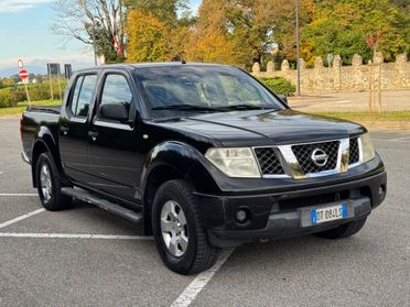 Nissan Navara 2.5 dCi Doppia Cabina 5 Posti