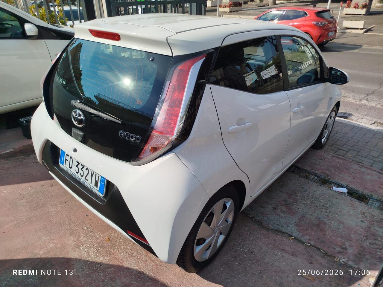 TOYOTA Aygo 1.0 AUTOMATICA *PREZZO VERO* UNIPRO- GARANZIA 12 MESI