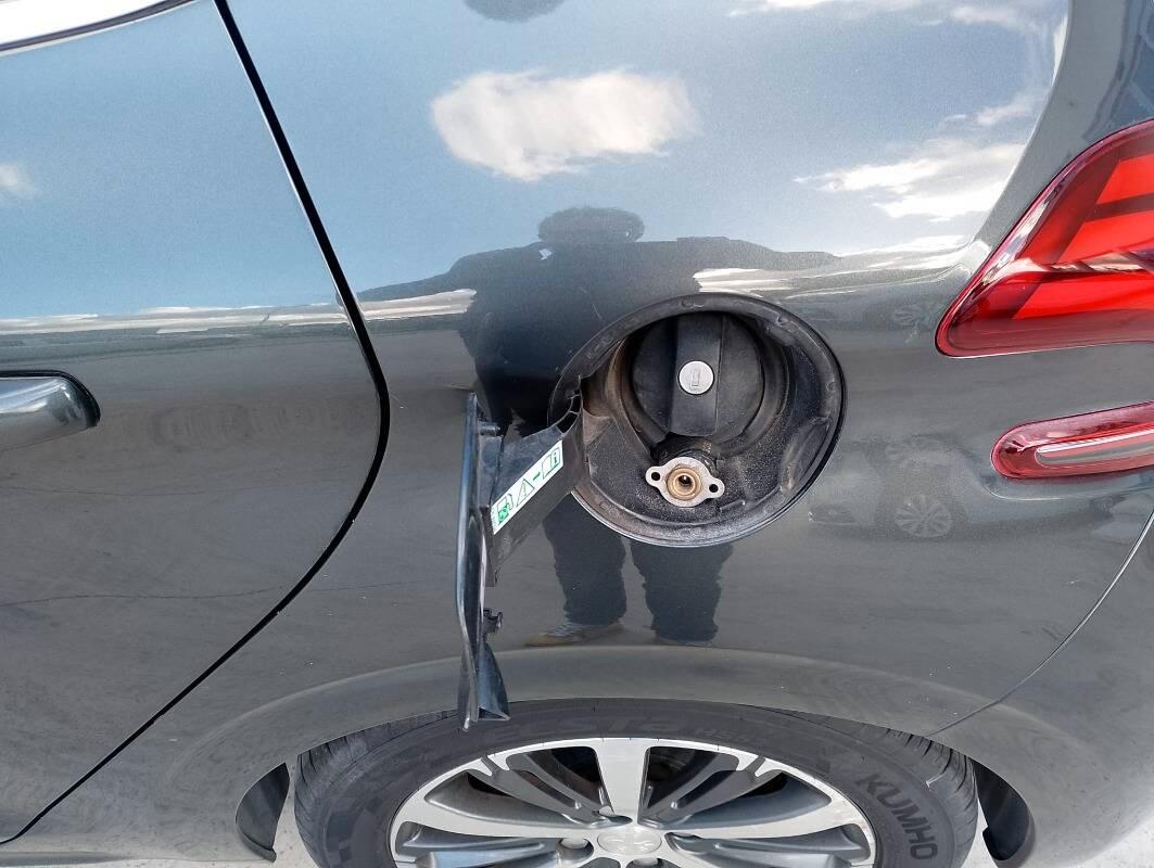 Peugeot 208 1.2 puretech Active 82cv 5p