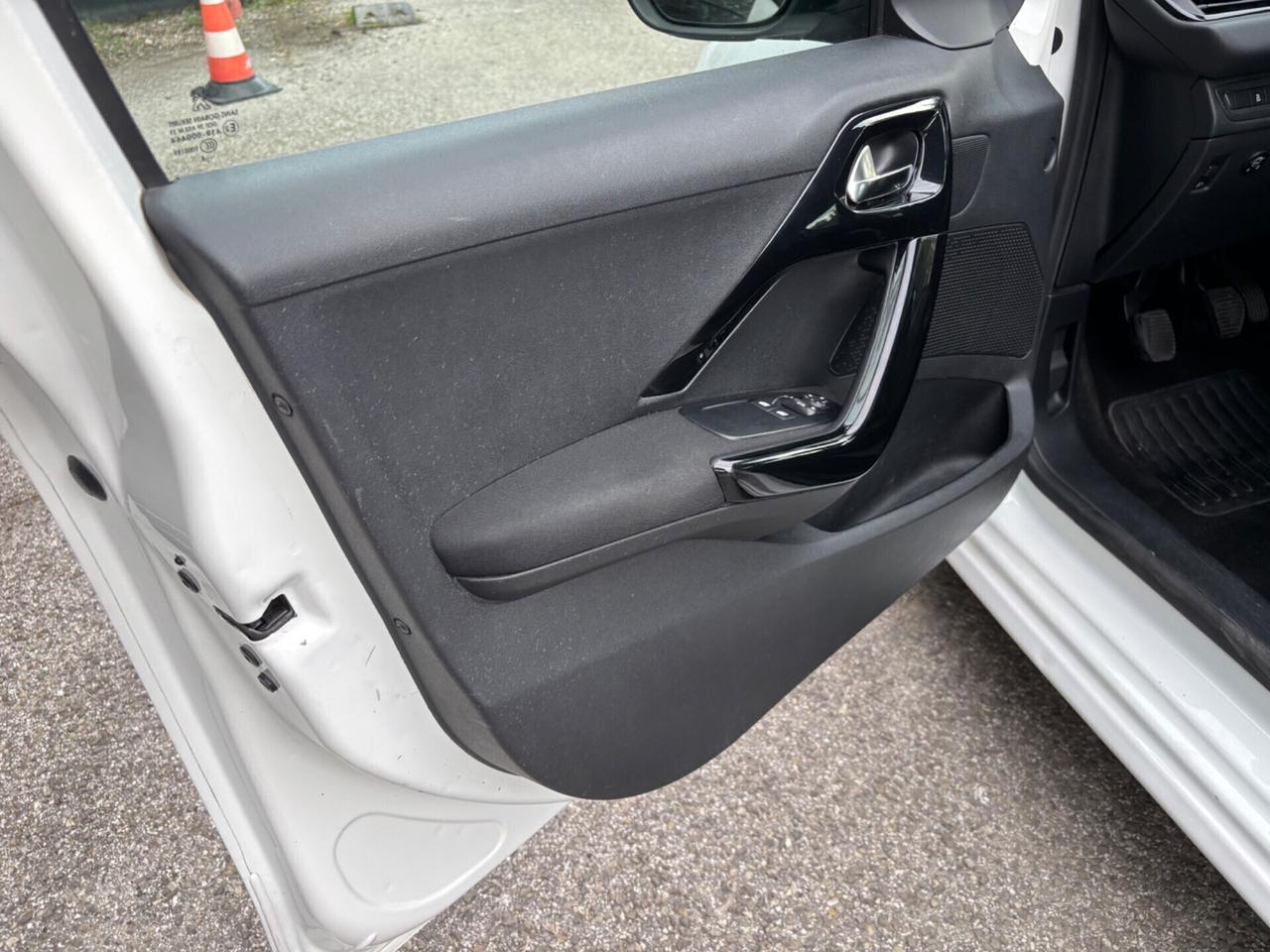 Peugeot 208 1.4 VTi 95 CV 5p. GPL Allure