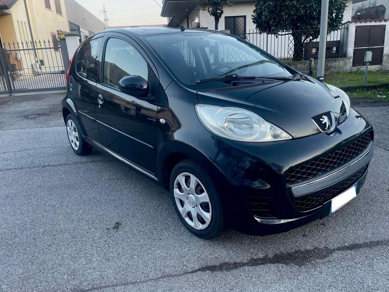 Peugeot 107 1.0 68CV 5p. Desir per Neopatentati