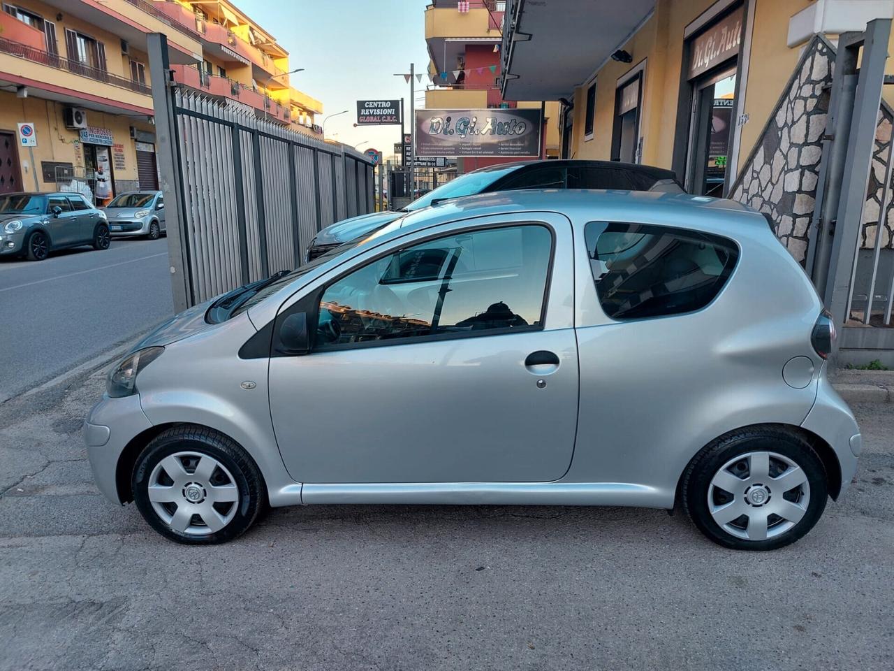 Toyota Aygo 1.0 12V VVT-i Connect