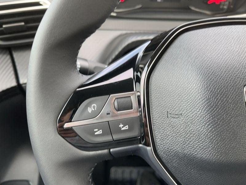 Peugeot 208 208 1.2 turbo Style 100cv