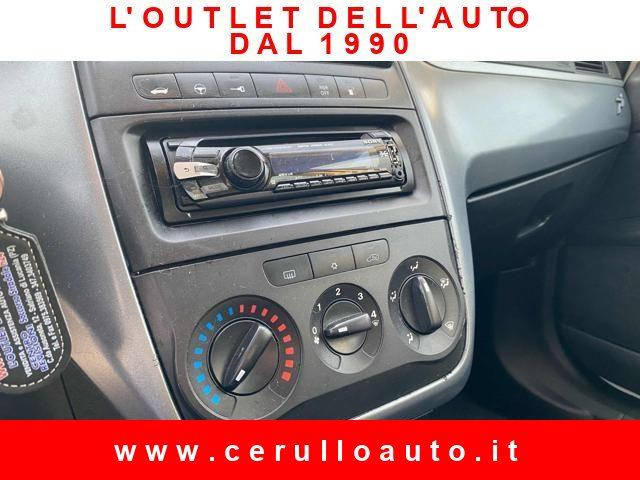 FIAT Grande Punto 1.4 5 porte Dynamic Natural Power OK NEOPATENTATI