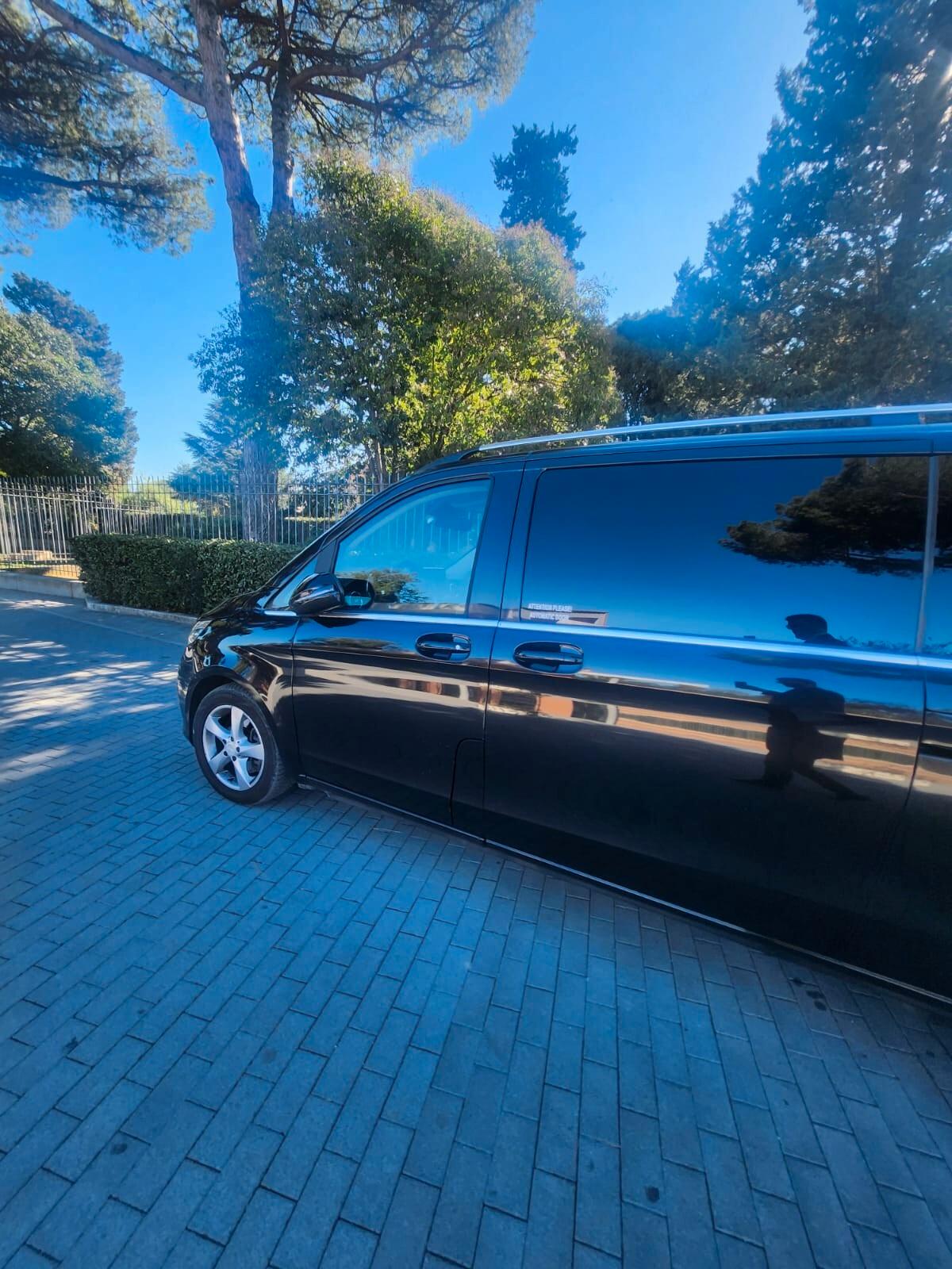 Mercedes-benz V 250 d Automatic 4Matic Premium Extralong