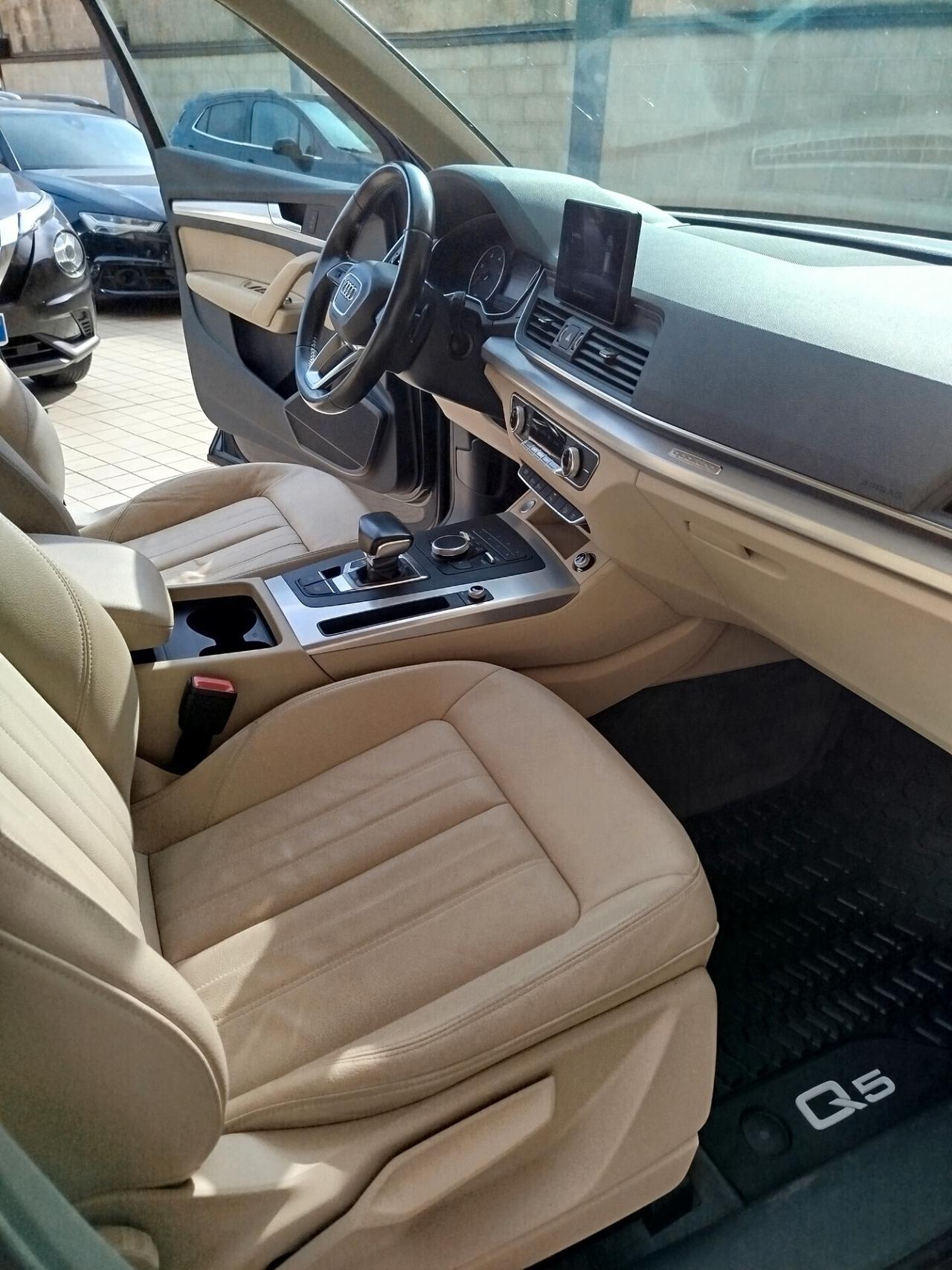 Audi Q5 2.0 TDI 190 CV quattro S tronic Design