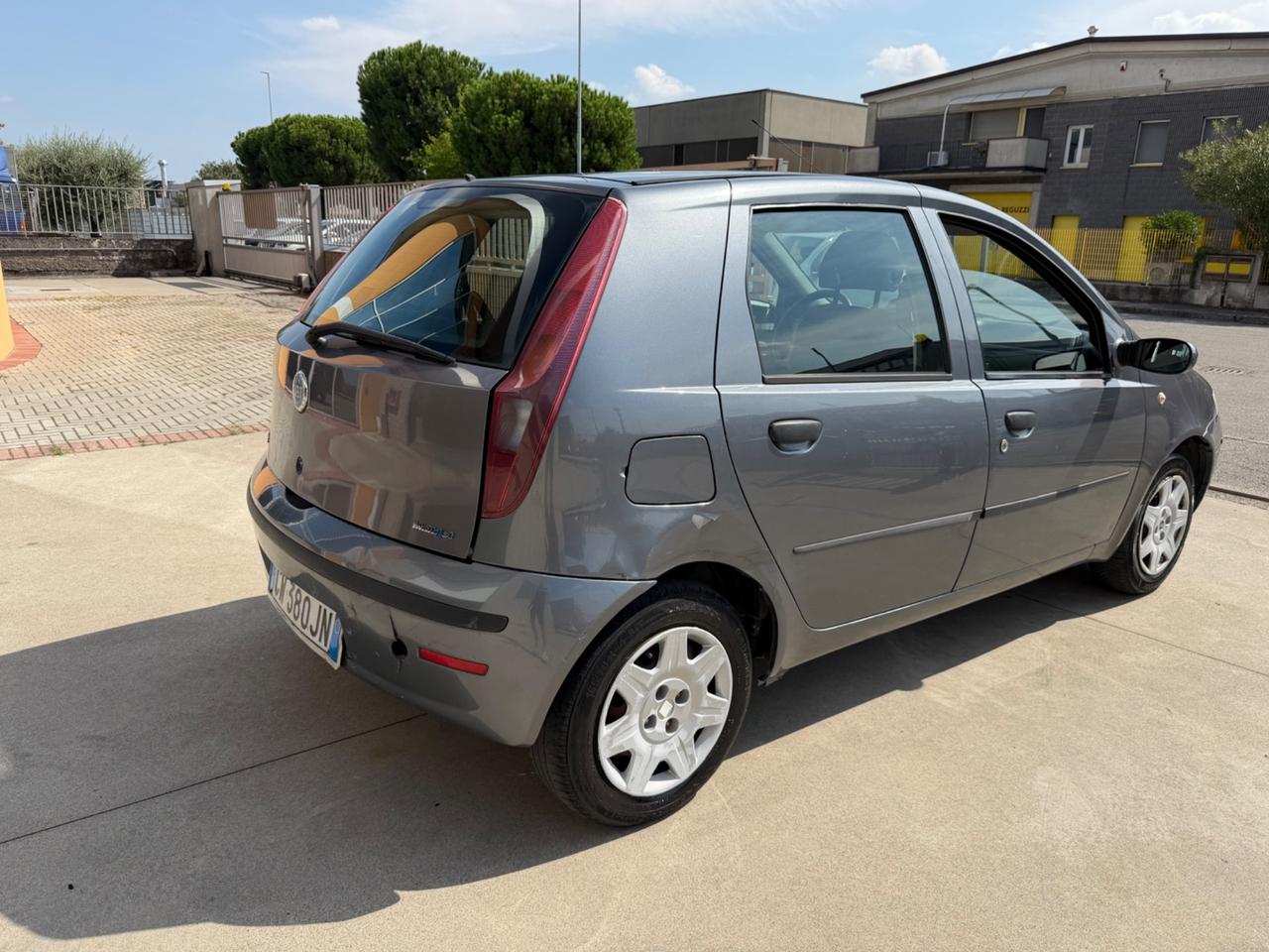 Fiat Punto 1.3 MJT II 75 CV 5 porte Lounge