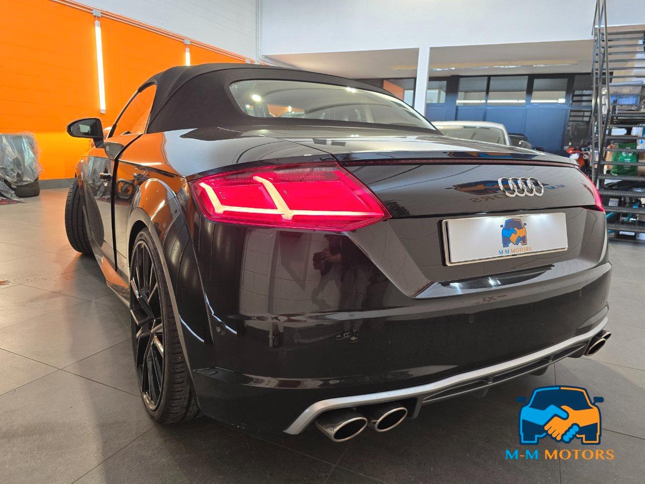 Audi TT Roadster 2.0 tfsi S line quattro s-tronic