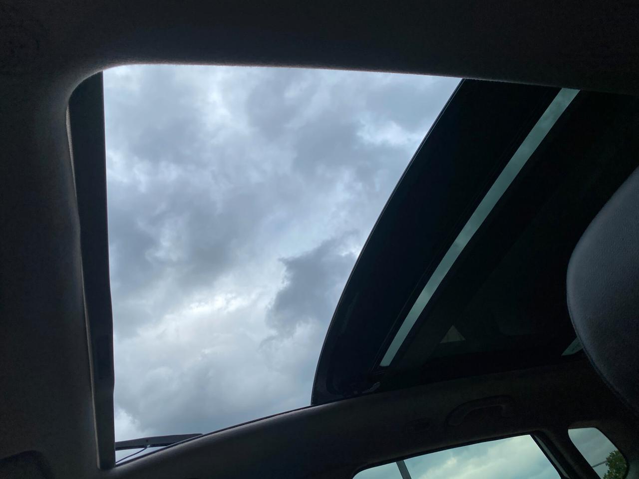 Kia Venga 1.4 CRDi 90CV Cool ---KM CERTIFICATI---TETTO PANORAMICO