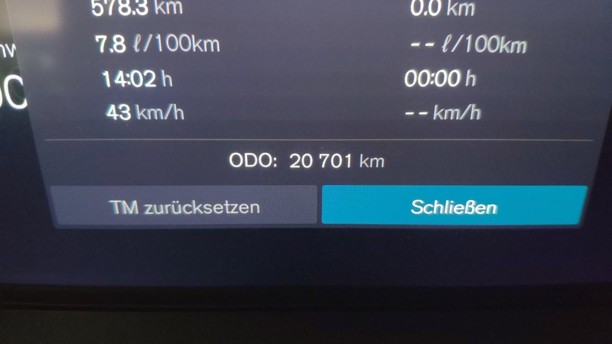 VOLVO Xc60 B4 Mild Hybrid (D) Automatico Plus Dark