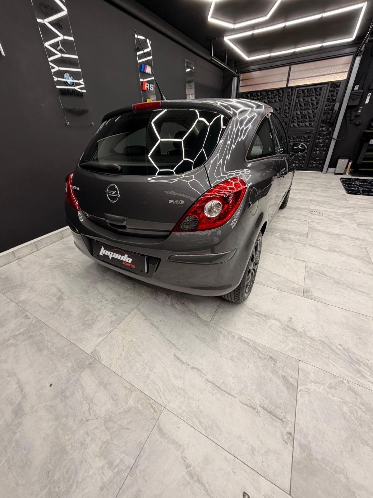Opel Corsa 1.2 85CV 3 porte GPL-TECH Elective