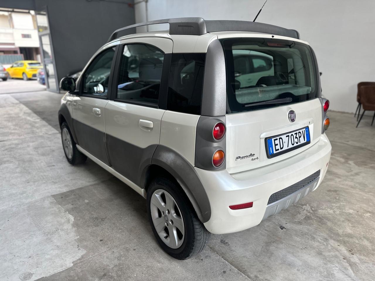 Fiat Panda 1.3 MJT 16V 4x4 Cross