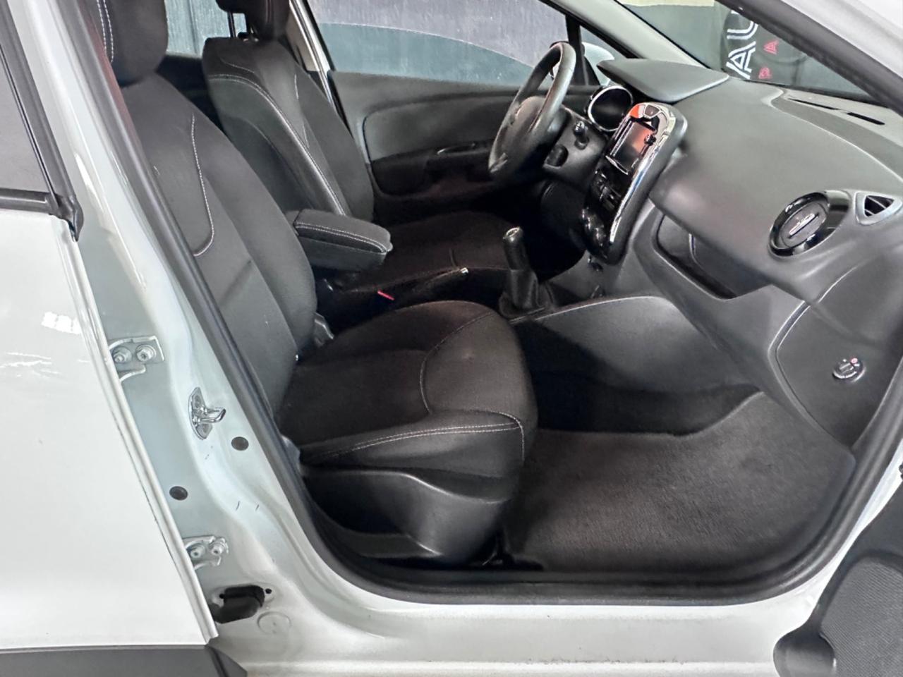 Renault Clio Sporter 1.2 75CV Live