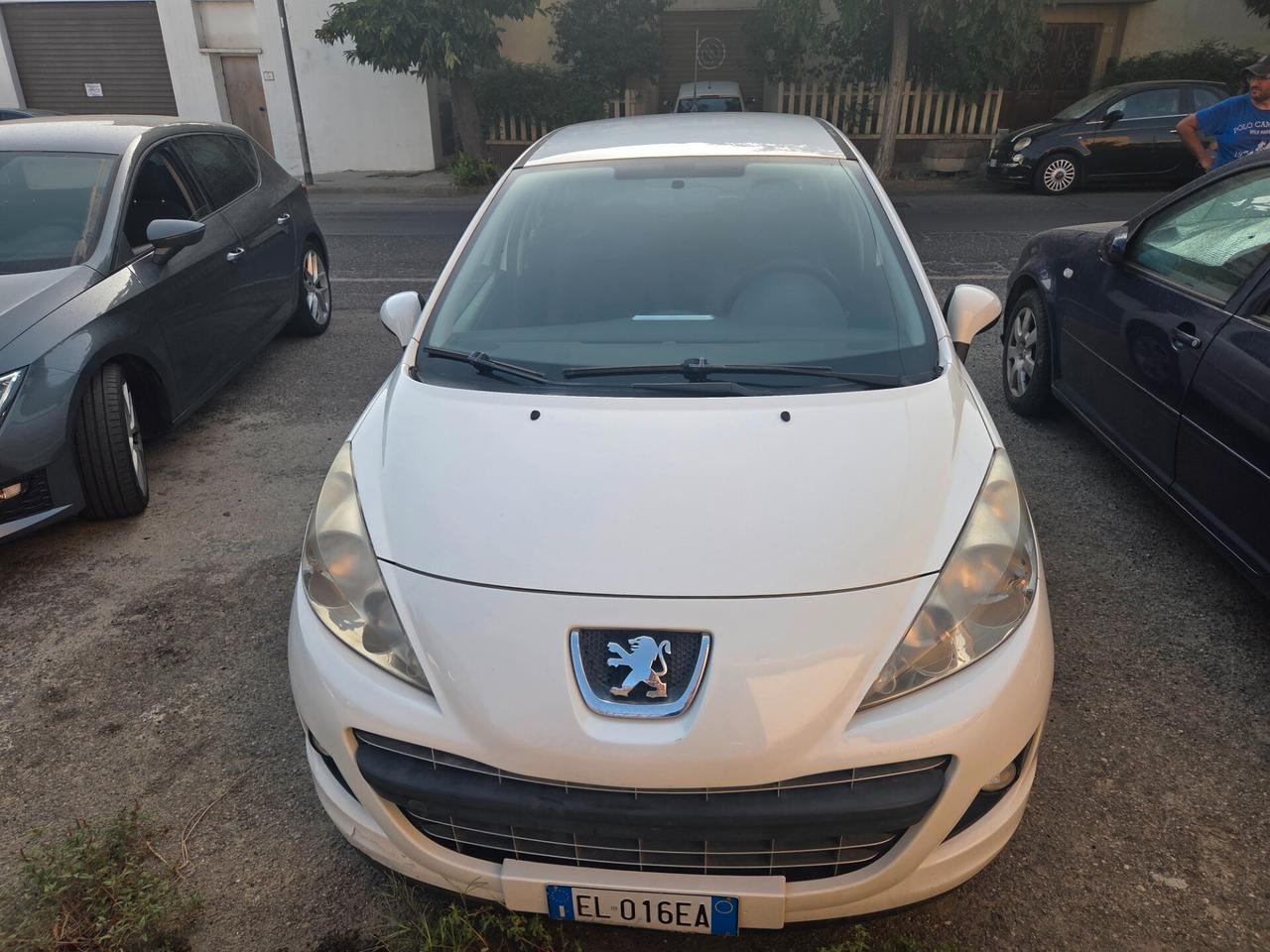 Peugeot 207 1.4 HDi 70CV 5p. Energie 2012