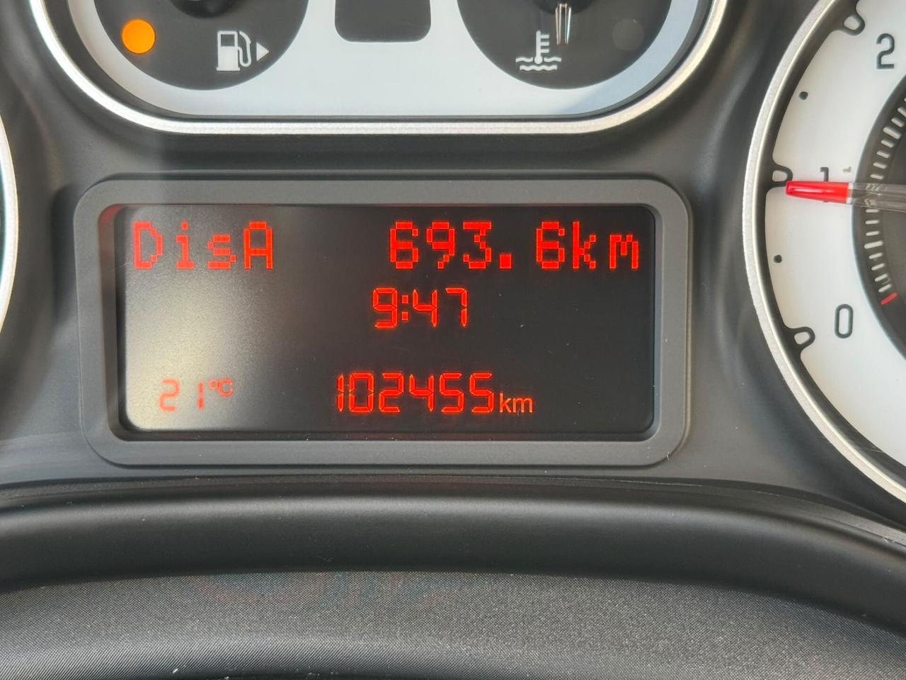 Fiat 500L 1.4 del 2015 SOLAMENTE 102.000 KM