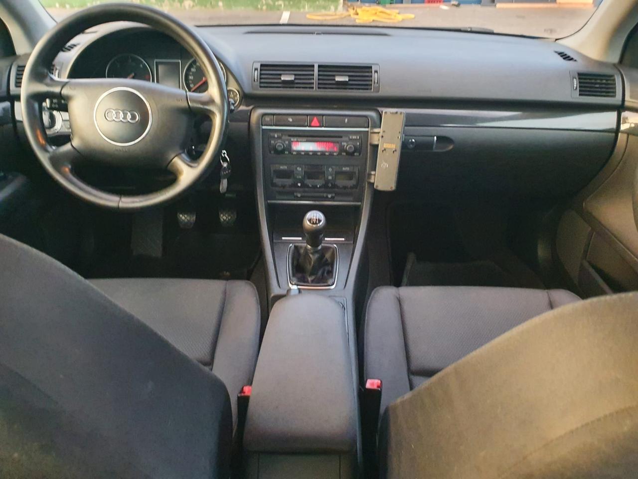 Audi A4 Berlina 1.9 TDI 101 CV