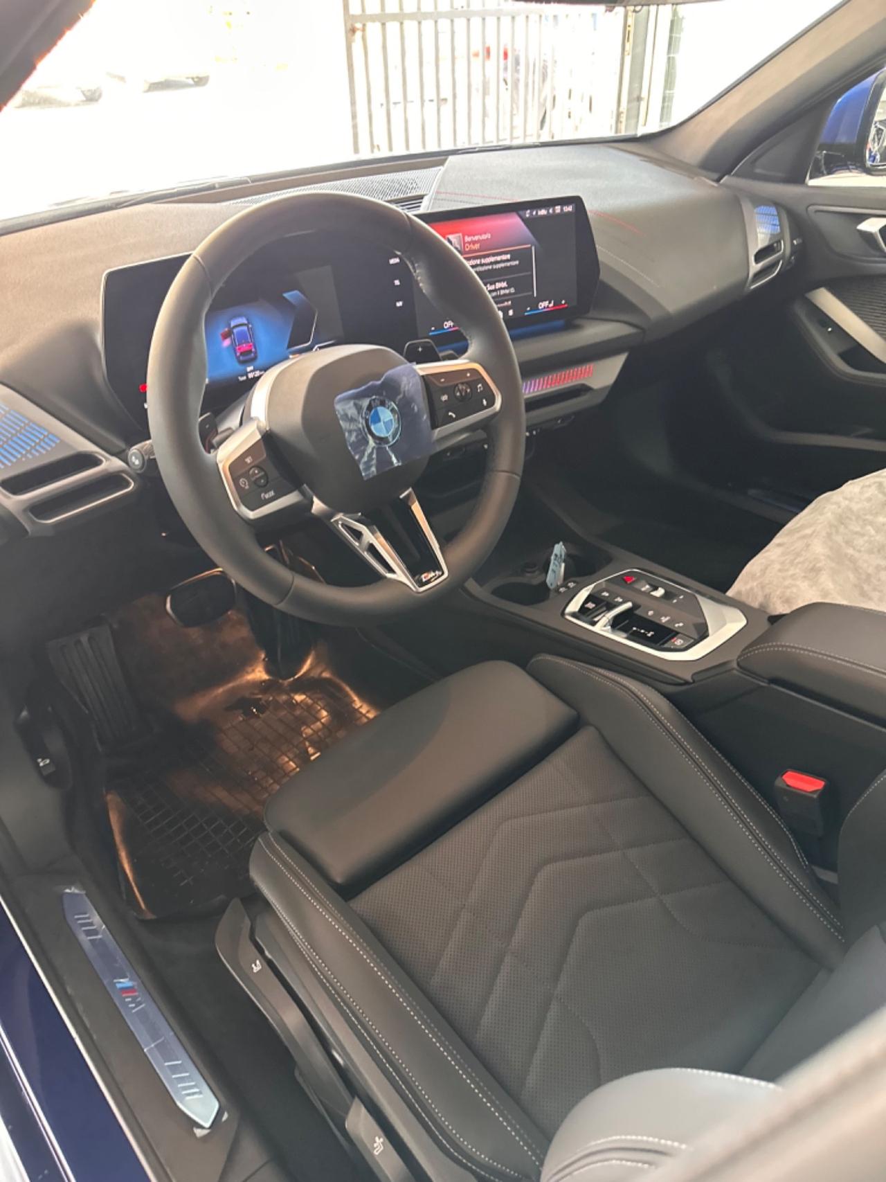 Bmw 118 118d 5p. Msport KM0
