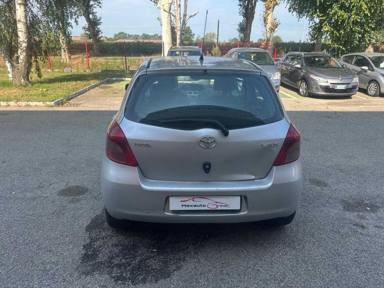 Toyota Yaris 1.0 5 porte