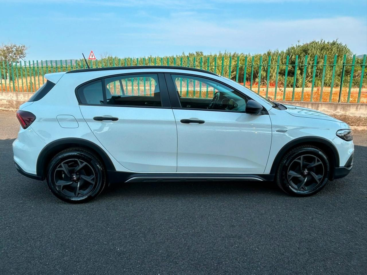 Fiat Tipo 1.6 Mjt S&S 5 porte Cross