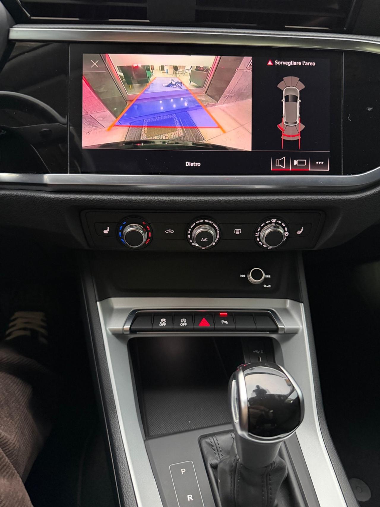 Audi Q3 35 TDI S tronic Business Advanced