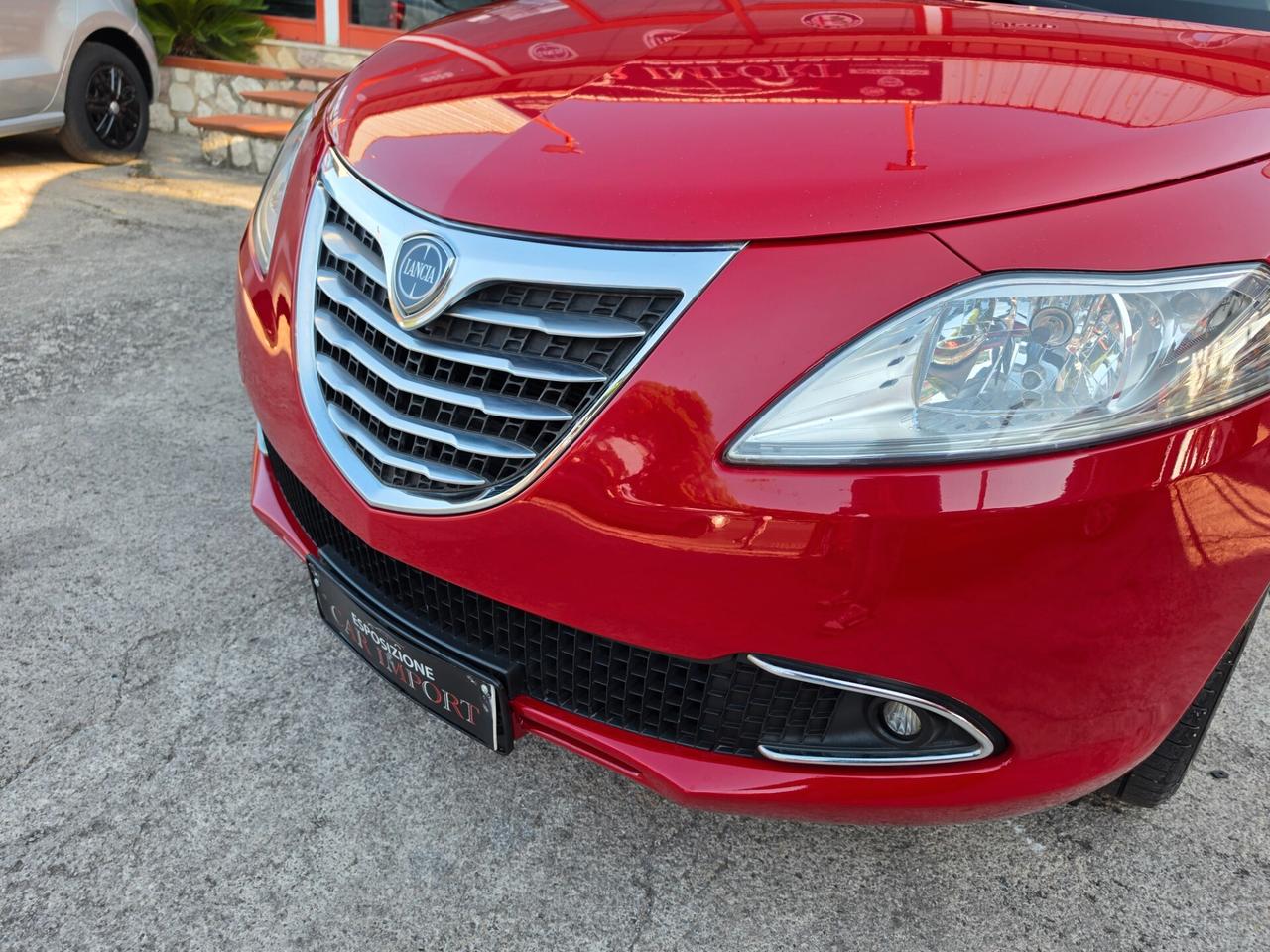 Lancia Ypsilon 1.2 benzina 01/2013 cv69