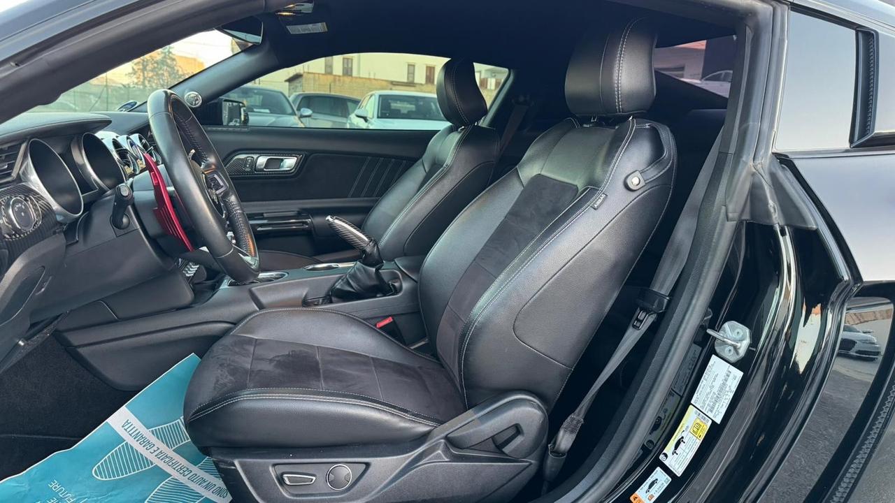 Ford Mustang Fastback 5.0 V8 TiVCT aut. GT