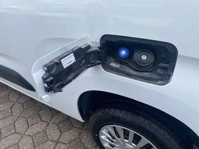 Toyota Proace City 1.5 D-4D L2 COMFORT