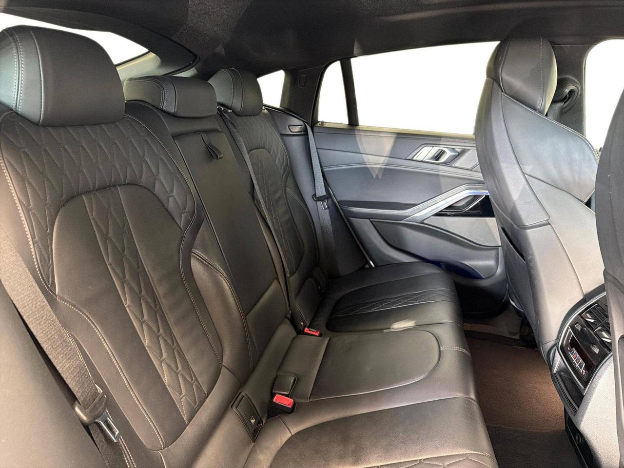 BMW X6 xDrive40i 48V MSport