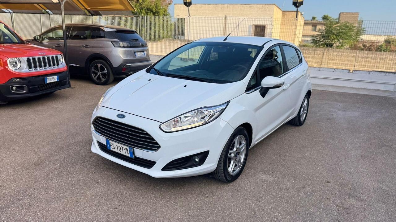 Ford Fiesta 1.5 TDCi 75CV Titanium led keyless