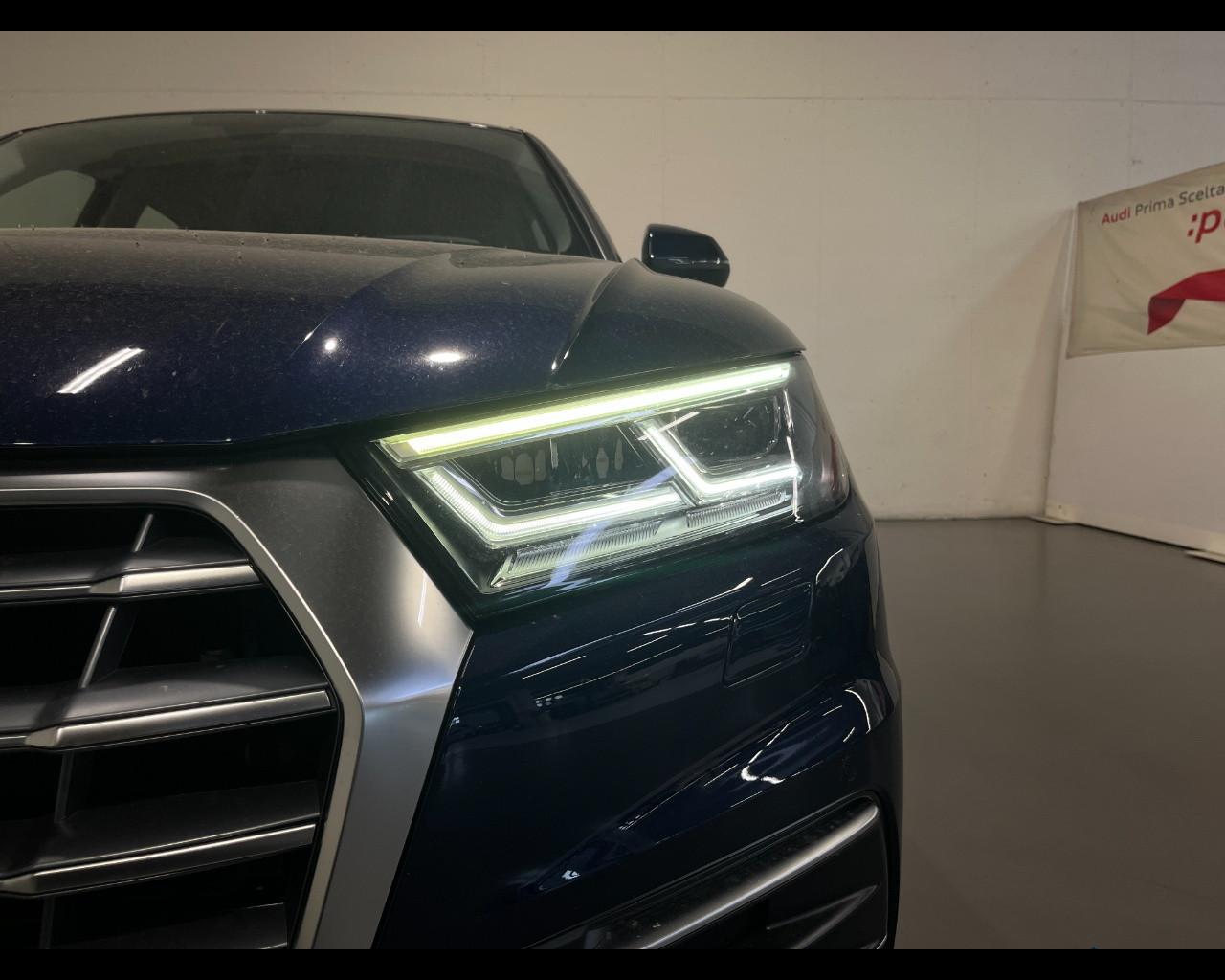 AUDI Q5 40 TDI S-TRONIC QUATTRO SPORT