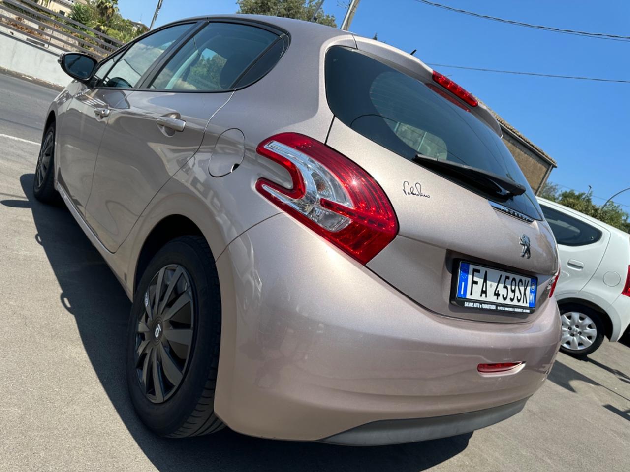 Peugeot 208 1.4 HDi 68 CV 5 porte Active