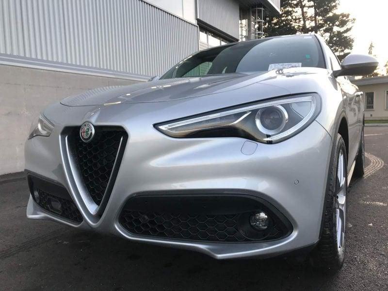 Alfa Romeo Stelvio 2.2 Turbodiesel 190 CV AT8 RWD Executive