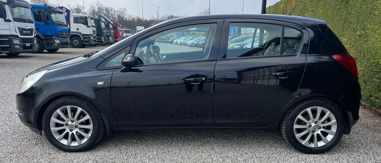 Opel Corsa 1.2 5 porte Enjoy