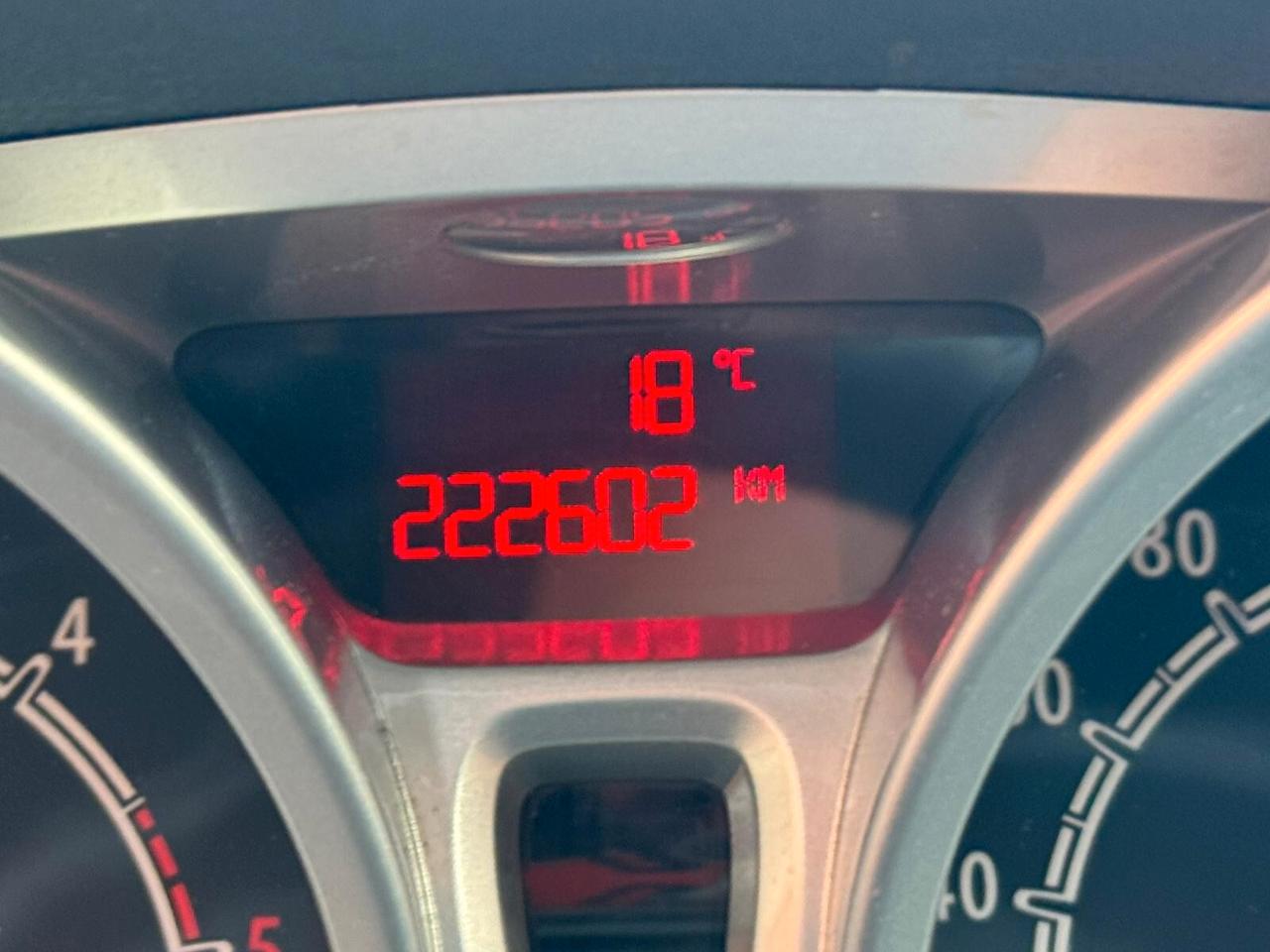 Ford Fiesta 1.4 TDCi 70cv 5p. Titanium