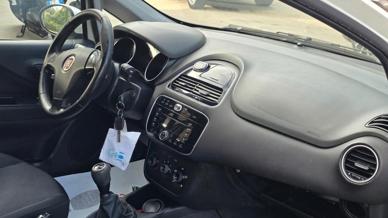 Fiat Punto Evo 1.3 MJT II 75 CV 5 porte Virgin Radio