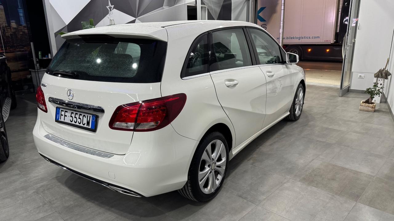 Mercedes-benz B 180 d Automatic Sport-2016