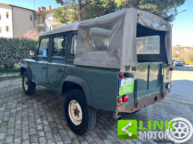 LAND ROVER Defender 110 2.4 TD4 CrewCab