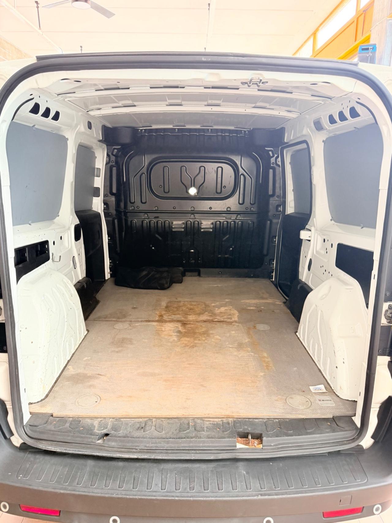 Fiat Doblò Maxi Cargo 1.6 MJT 105cv E6