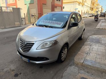 Lancia Ypsilon 1.2 GPL Ecochic Gold