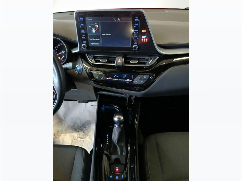 Toyota C-HR 1.8 Hybrid Trend E-CVT