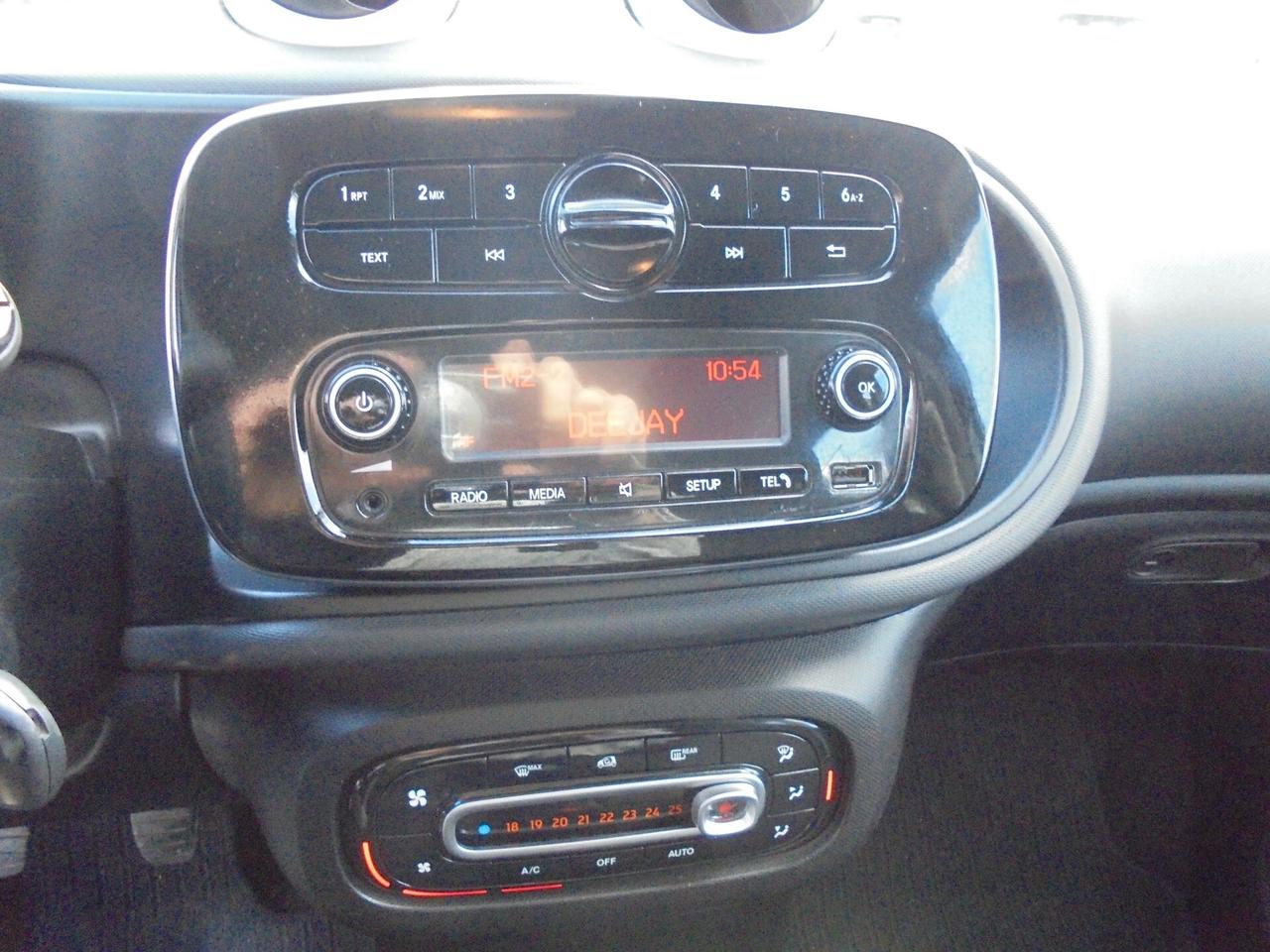 Smart ForFour 70 1.0 Youngster