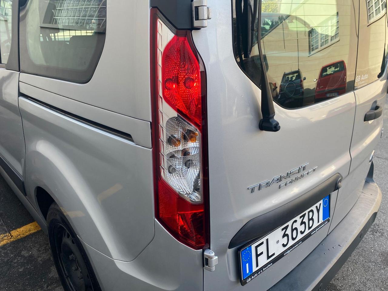 Ford Transit Connect Tourneo 5 posti autocarro