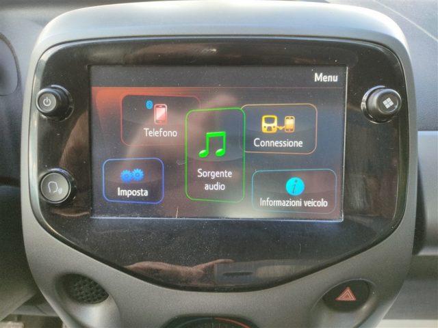 TOYOTA Aygo 1.0 VVT-i x-play TELECAMERA,CARPLAY,CRUISE ..