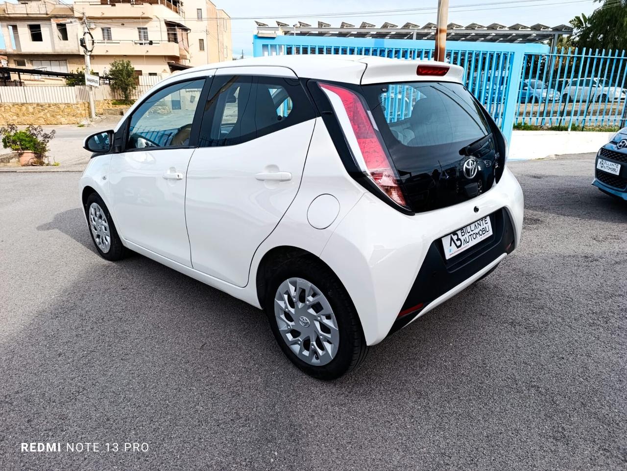 Toyota Aygo 1.0 69 CV 5 porte 2017